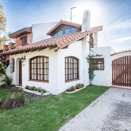 Chalet En Barrio Parque Мар дел Плата Екстериор снимка
