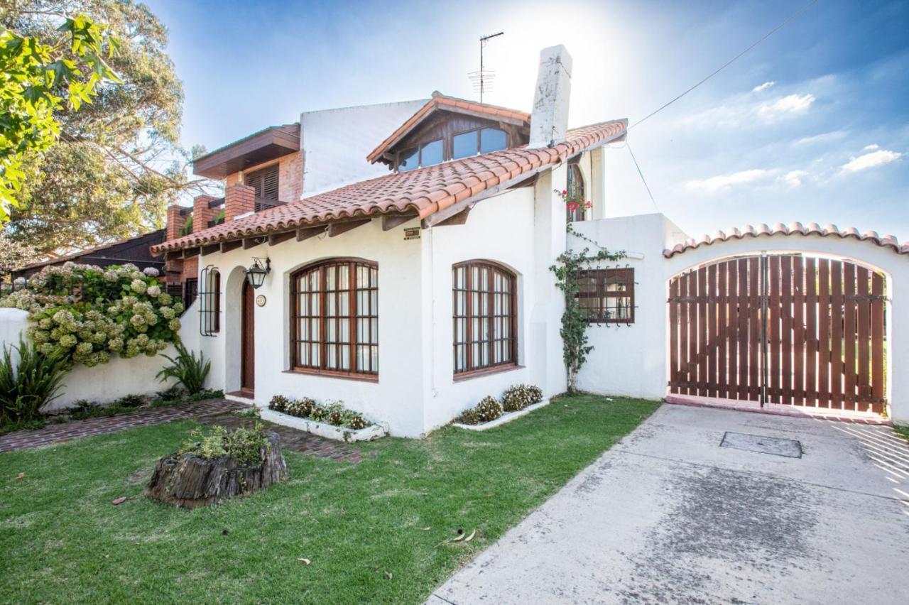 Chalet En Barrio Parque Мар дел Плата Екстериор снимка
